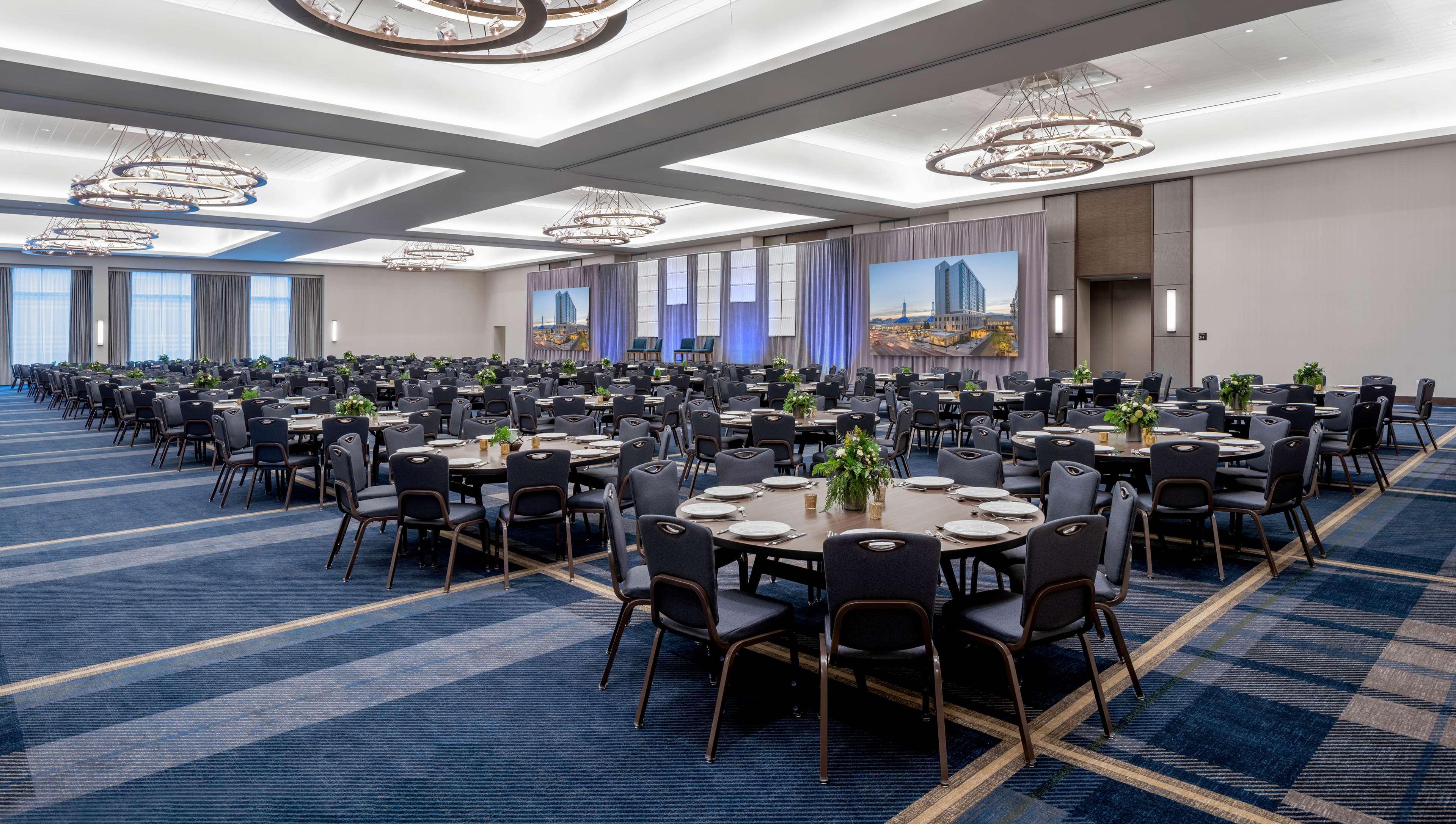 Hyatt Regency At The Oregon Convention Center Hotel 4*